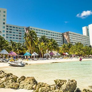 Dreams Sands Cancun Resort&Spa